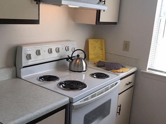 5th image of 4084 Amesbury Dr #F688dcce6