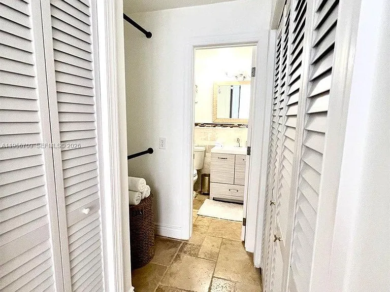 3505 S Ocean Dr #619 — Photo 8