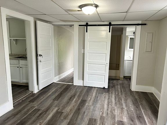 3rd image of 46 Center Rd #2