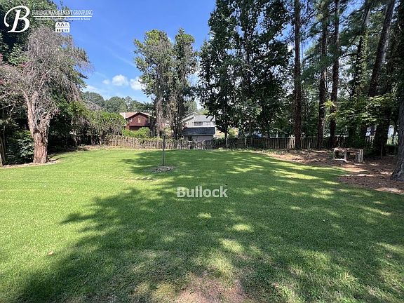 5th image of 351 Amberwood Dr