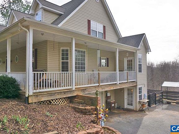 3rd image of 14 Queen Annes Ct