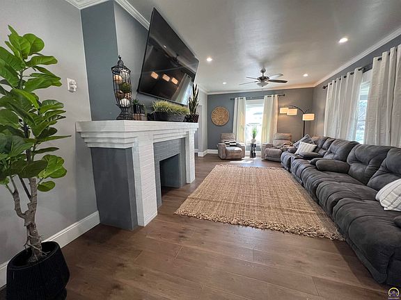 3rd image of 1214 Rural St