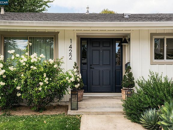 2nd image of 1422 Novato Ct