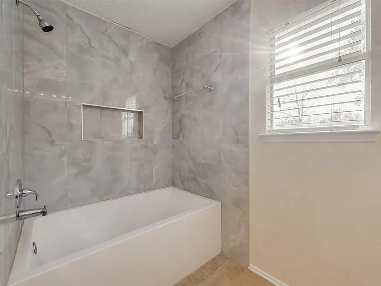 1508 Mountain Side Dr — Photo 12