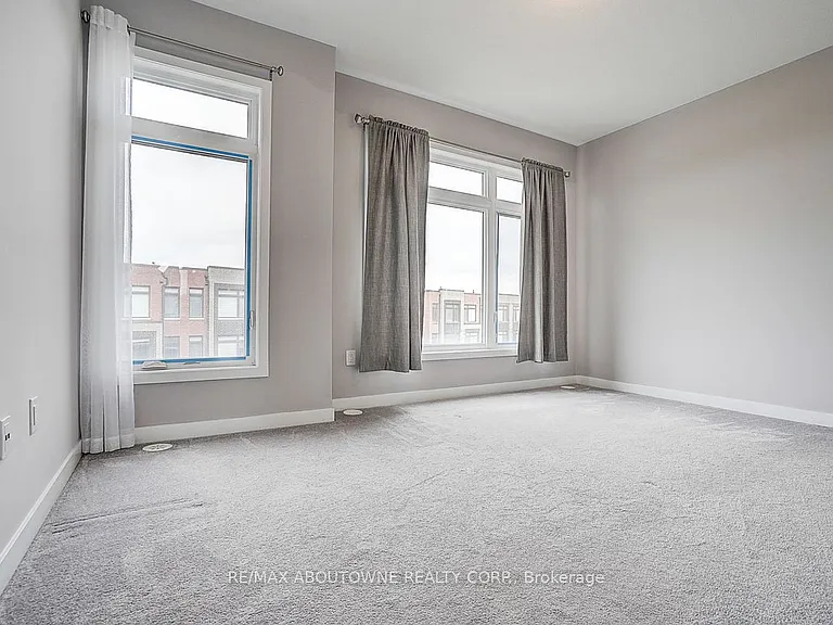 52 Saintfield Dr — Photo 29