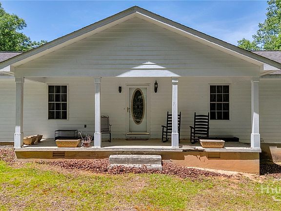 3rd image of 1014 Adams Clarke Road