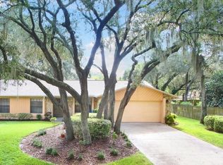 128 Bessemer Cir, Brandon, FL 33511