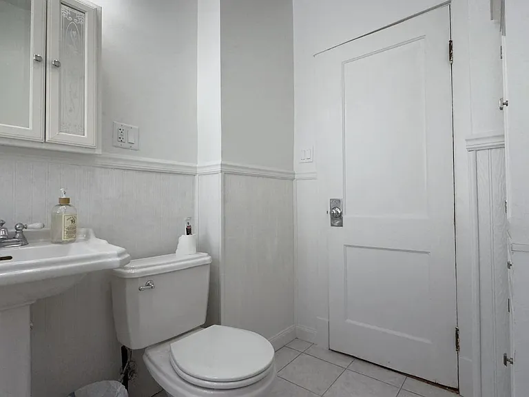 5311 W Berenice Ave #2 — Photo 12