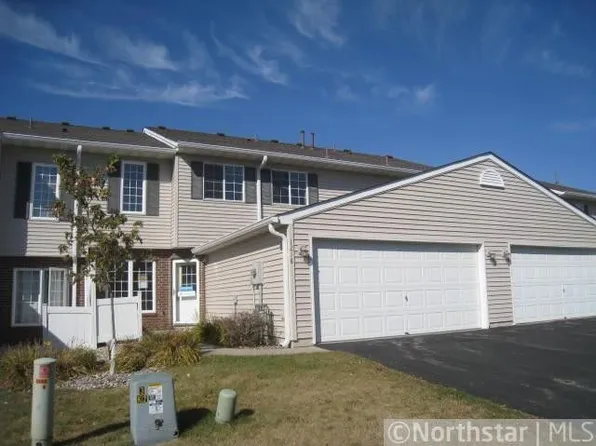 1218 Heather Ln, Waconia, MN 55387