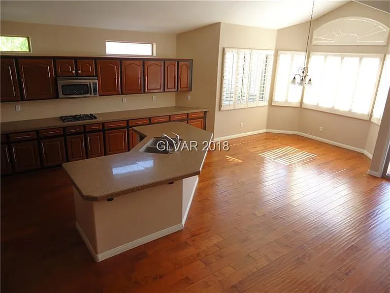 1108 Ventura Hills St — Photo 10