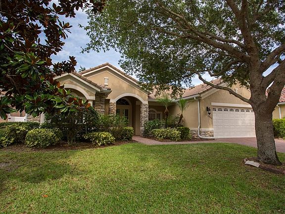 5th image of 3876 Shoreview Dr