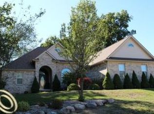 3340 Nicolette Dr, Howell, MI 48843