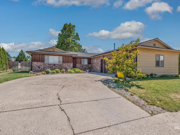 2014 NW 5th Ave, Ontario, OR 97914
