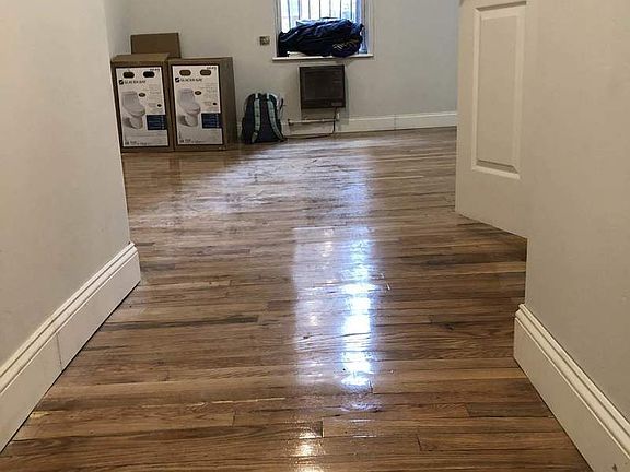 2nd image of 118 Avenue C APT 1