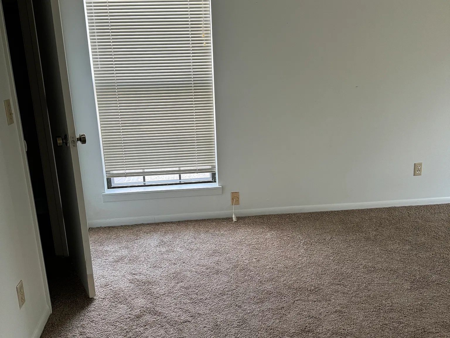 2 bed, 1150 sqft, $1,695 — Photo 3