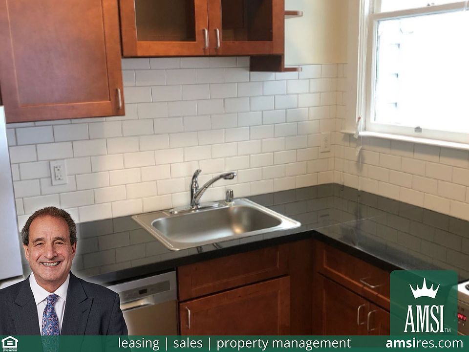 1st image of 1040 Steiner St #7