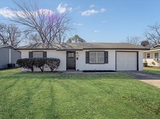 250 Victory St, Bonham, TX 75418