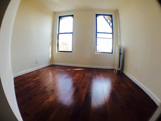 Rented by Abba Realty Associates INC | media 34