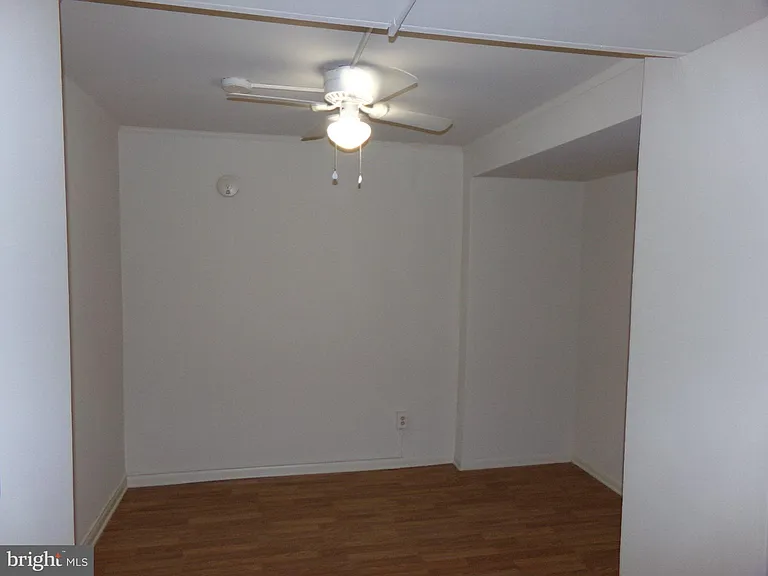 276 E Main St #1 — Photo 11