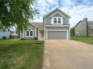 22051 S Elm St, Spring Hill, KS 66083