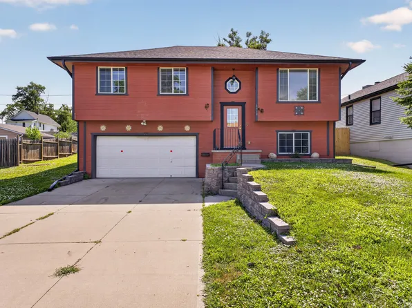 6519 S 32nd St, Omaha, NE 68107