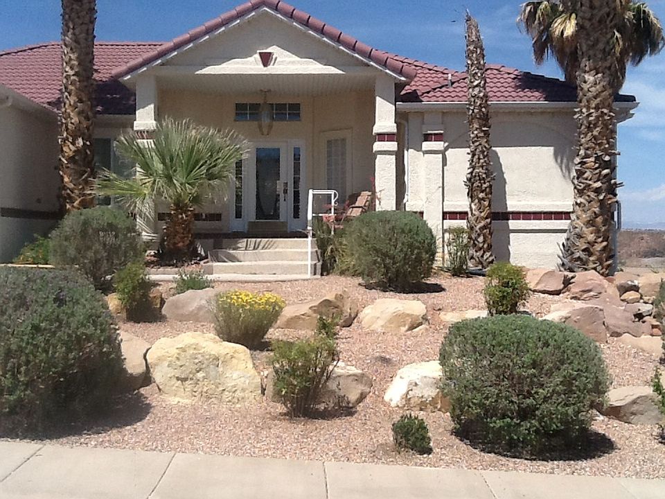 1st image of 682 Lava Point Dr