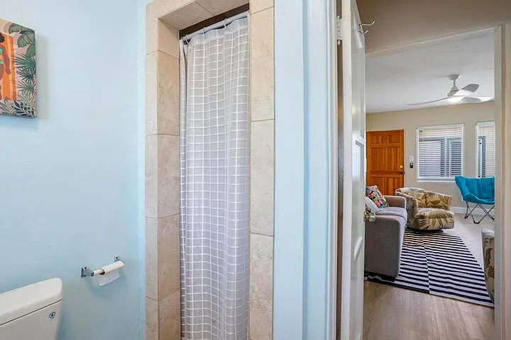 725 Whiting Ct #1 — Photo 9