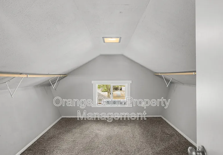 4024 S G St — Photo 17
