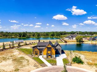 21479 Jackson Creek Ct, Star, ID 83669