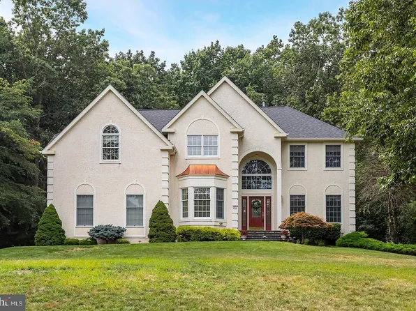 21 Winding Way, Mullica Hill, NJ 08062