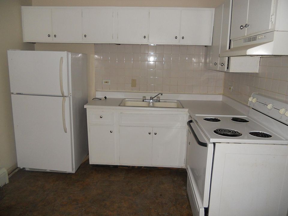 1st image of 425 Porter Ave APT 403