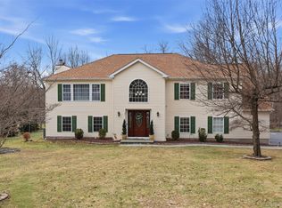 37 Somers Hill Rd, Carmel, NY 10512