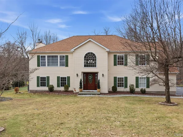 37 Somers Hills Road, Carmel, NY 10512