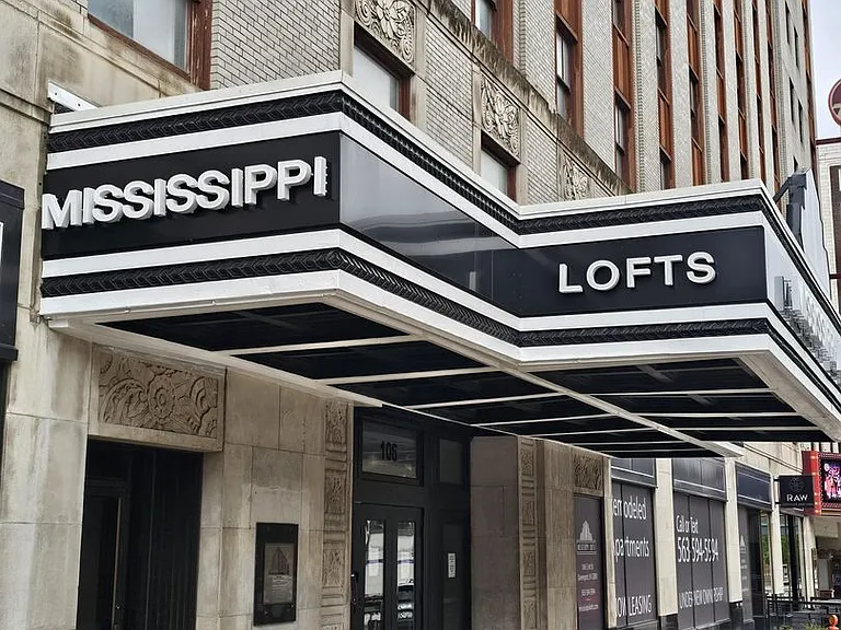 Mississippi Lofts — Photo 75