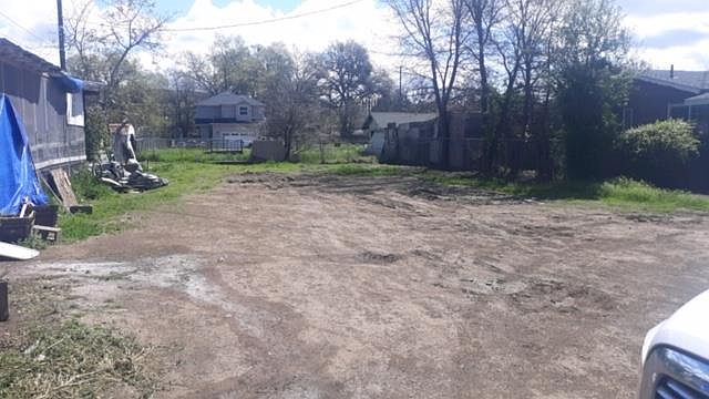 1st image of 3840 Mullen Ave