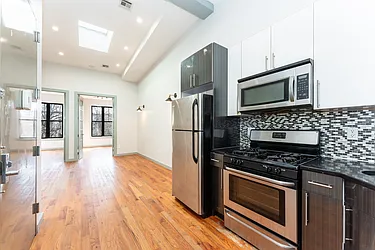 330 Harman Street, #3L