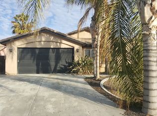 6014 Summer Springs Dr, Bakersfield, CA 93313