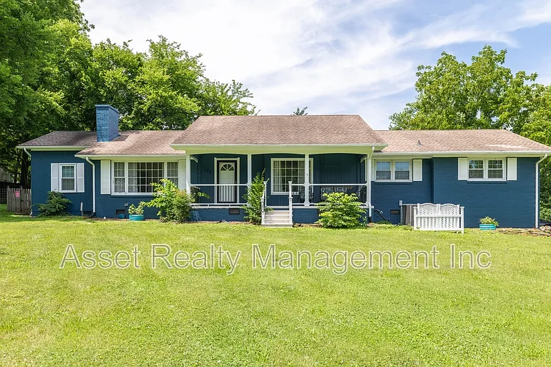 201 Farlow Dr
