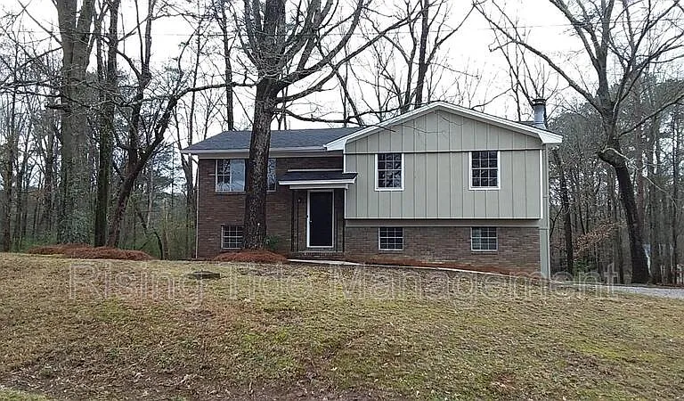 5500 Crestview Dr — Photo 1