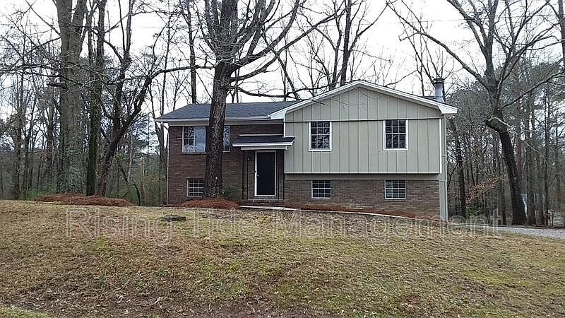 1st image of 5500 Crestview Dr