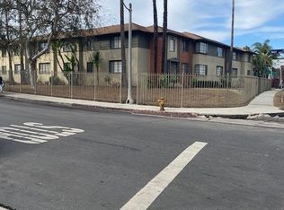 4202 Santa Rosalia Dr, Los Angeles, CA 90008