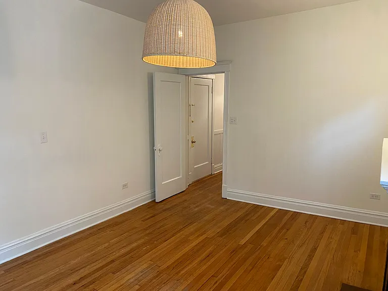 1827 W Evergreen Ave #2 — Photo 25