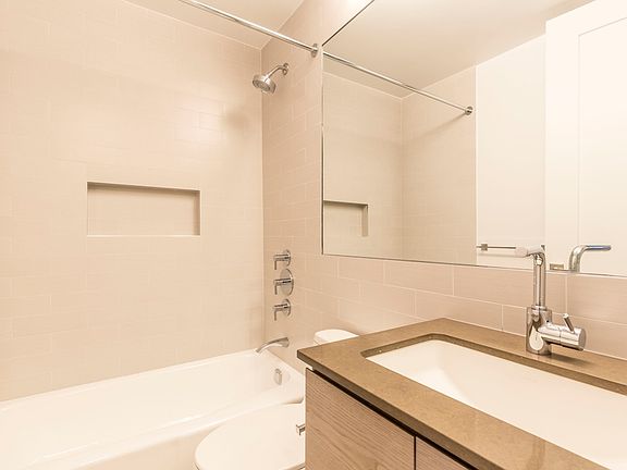 5th image of 201 E 86th St APT 5E