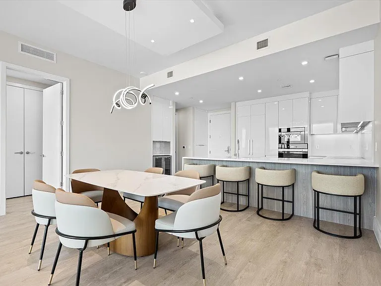 220 Lake Shore Dr #917 — Photo 10