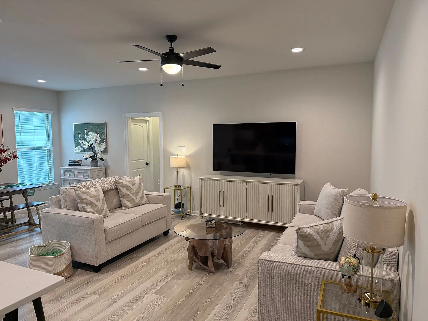 4 Year Old Home For Lease — Photo 3