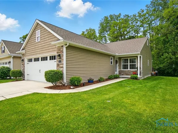 1961 Sunset Creek Dr, Toledo, OH 43615