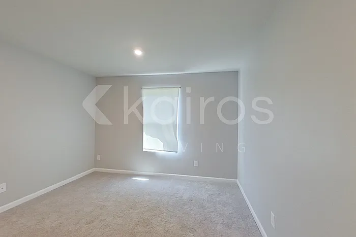 111 Lochwolde Dr — Photo 10
