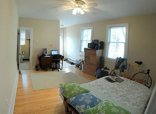 67 Oliver St #3 Photo 1