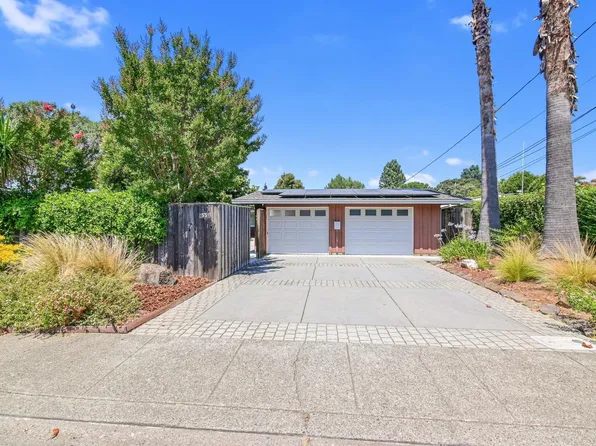 55 Grove Lane, Novato, CA 94947