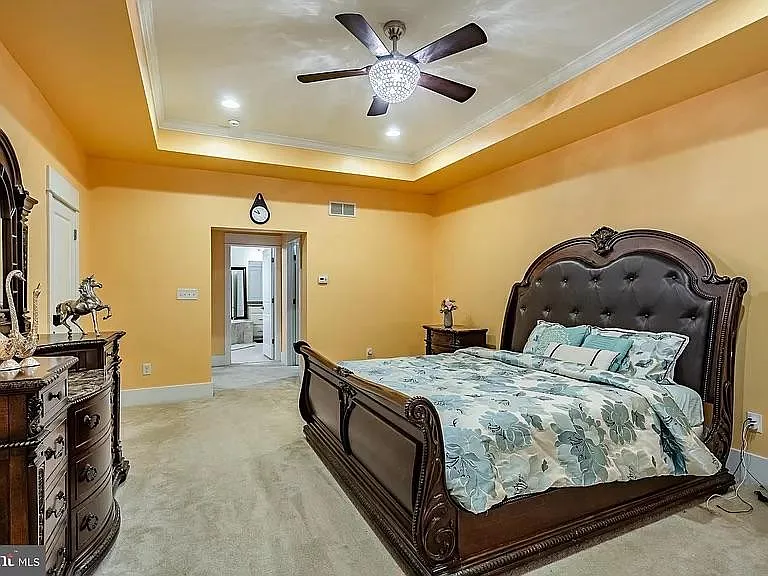 309 Quigley Dr — Photo 15